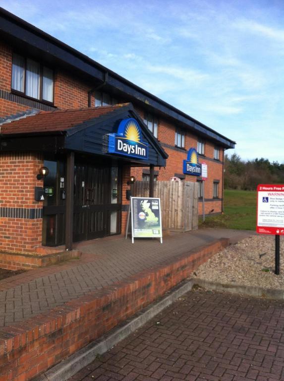 Ashorne Days Inn Hotel Warwick South - Southbound M40 מראה חיצוני תמונה